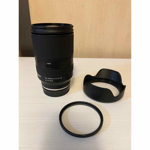 TAMRON(タムロン)の美品　タムロン　28-200mm f/2.8-5.6 di iii rxd スマホ/家電/カメラのカメラ(レンズ(ズーム))の商品写真