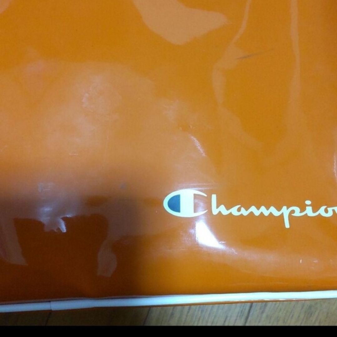 Champion(チャンピオン)の大幅値下げ❗【Champion】大きめショルダーバッグ/部活やジムなどにも レディースのバッグ(ショルダーバッグ)の商品写真