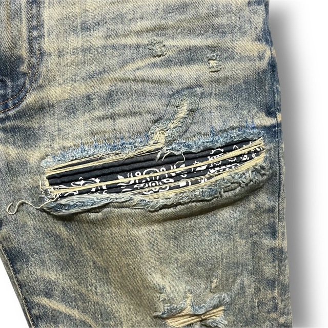 AMIRI(アミリ)のAMIRI MX1 BANDANNA PATCHJEANS バンダナパッチデニム メンズのパンツ(デニム/ジーンズ)の商品写真