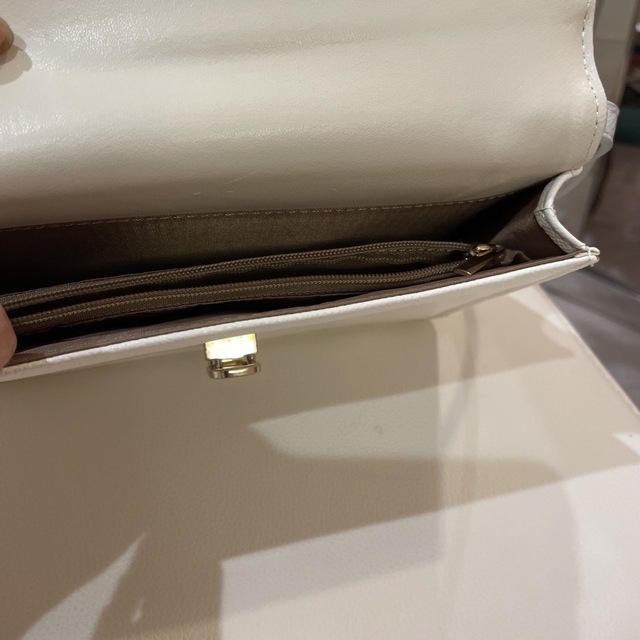 お財布付きポシェット レディースのバッグ(ショルダーバッグ)の商品写真