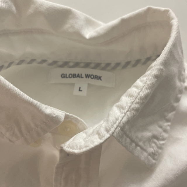 GLOBAL WORK(グローバルワーク)のグローバルワーク　白シャツ　長袖 キッズ/ベビー/マタニティのキッズ服男の子用(90cm~)(Tシャツ/カットソー)の商品写真