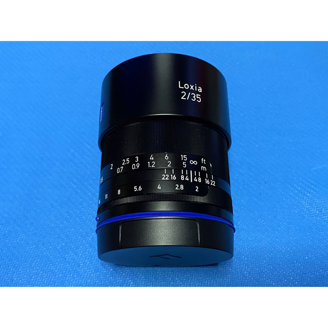 ZEISS Loxia 35mm F2