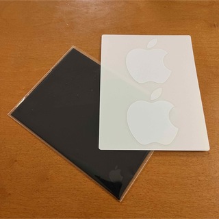 アップル(Apple)のアップル Apple MacBook 純正 りんごステッカー 白 & クロス(その他)