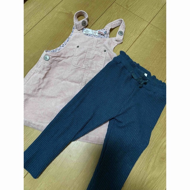 ZARA KIDS(ザラキッズ)のZARA kids ジャンパースカート　リブパンツ キッズ/ベビー/マタニティのベビー服(~85cm)(ワンピース)の商品写真