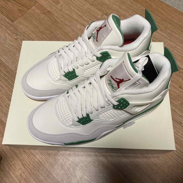 Nike SB × Air Jordan 4  Pine Green 27.5