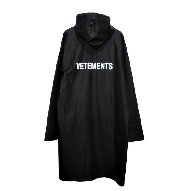 VETEMENTS 17aw "Oversized PVC Raincoat"