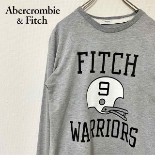 アバクロンビーアンドフィッチ(Abercrombie&Fitch)のデカロゴのアバクロンビー&フィッチのロングスリーブTシャツ タイトなシルエットM(Tシャツ/カットソー(七分/長袖))