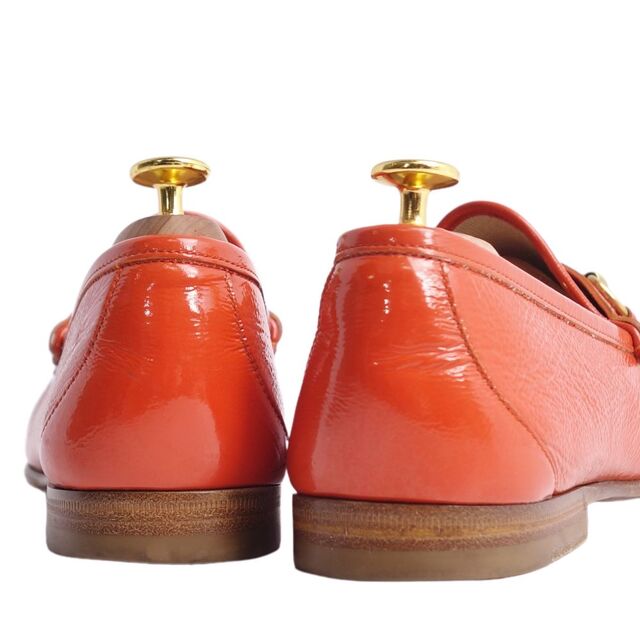 GUCCI - 美品 グッチ GUCCI ローファー ホースビット エナメル GUCCI - 美品 グッチ GUCCI ローファー ホースビット エナメル