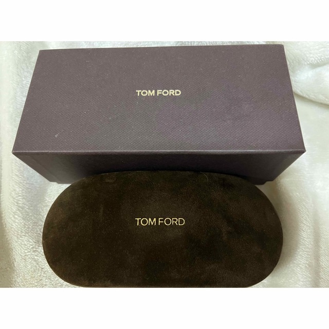 TOM FORD(トムフォード)のTOM FORD  メガネケース　のみ メンズのファッション小物(サングラス/メガネ)の商品写真