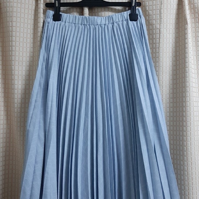 KBF(ケービーエフ)のKBF プリーツロングスカート レディースのスカート(ロングスカート)の商品写真