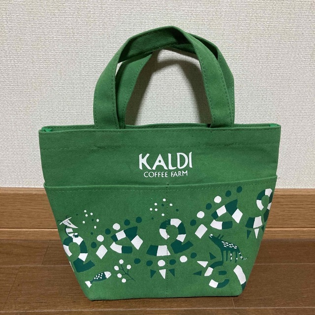 KALDI(カルディ)のカルディ　トートバッグ　グリーン　緑 レディースのバッグ(トートバッグ)の商品写真