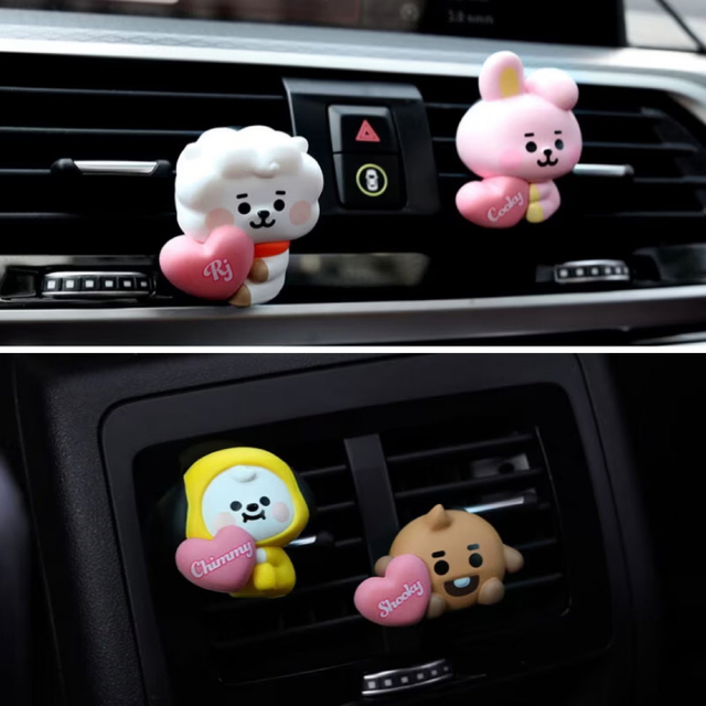 BT21(ビーティーイシビル)の【公式】BT21 車 芳香剤 TATA テヒョン テテ V 自動車/バイクの自動車(車内アクセサリ)の商品写真