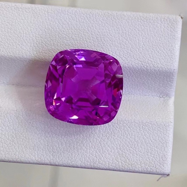 【高級】天然 クンツァイト ルース 23.4ct-eastgate.mk