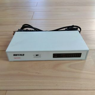 バッファロー(Buffalo)のBUFFALO スイッチングハブ LSW5-GT-8NS/WH(OA機器)