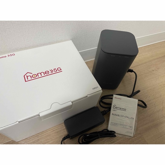 NTTdocomo(エヌティティドコモ)のドコモ HOME5G スマホ/家電/カメラのスマートフォン/携帯電話(その他)の商品写真