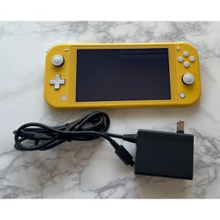 ニンテンドースイッチ(Nintendo Switch)のニンテンドー Switch lite スイッチライト イエロー(携帯用ゲーム機本体)