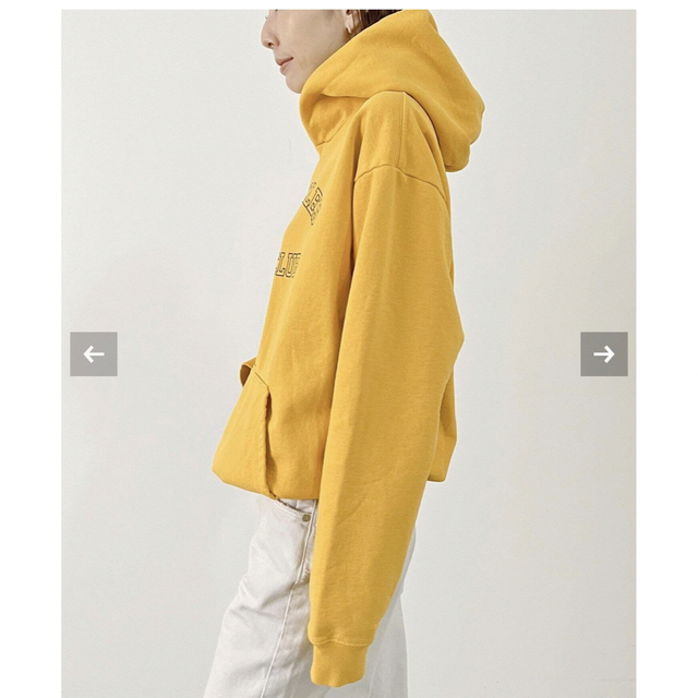 L'Appartement DEUXIEME CLASSE(アパルトモンドゥーズィエムクラス)の【SPORTY&RICH】Truck Club Hoodie 38 レディースのトップス(トレーナー/スウェット)の商品写真