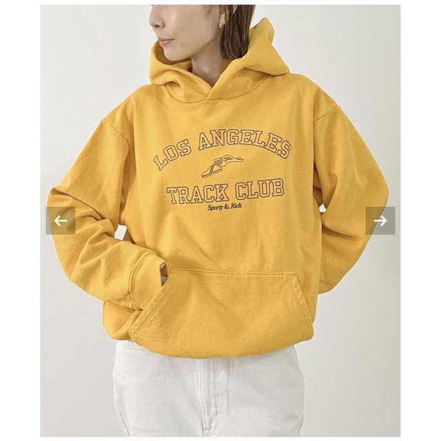 L'Appartement DEUXIEME CLASSE(アパルトモンドゥーズィエムクラス)の【SPORTY&RICH】Truck Club Hoodie 38 レディースのトップス(トレーナー/スウェット)の商品写真