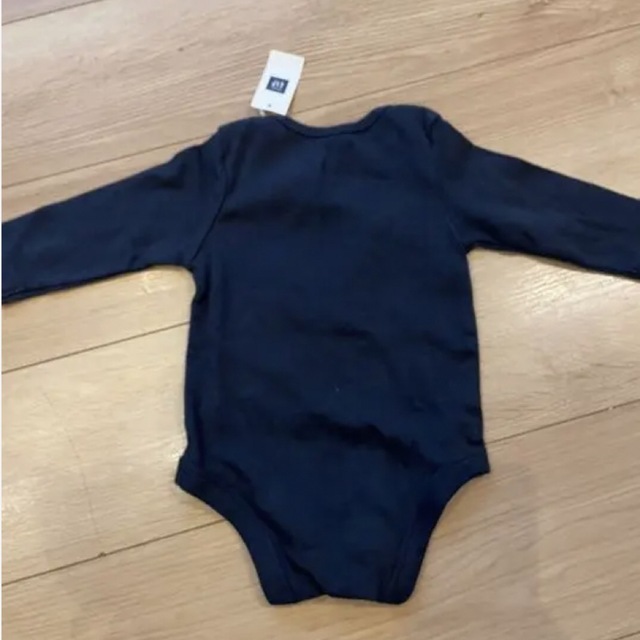 babyGAP(ベビーギャップ)のお値下げ　ベビーギャップ　新品ロンパース キッズ/ベビー/マタニティのベビー服(~85cm)(ロンパース)の商品写真