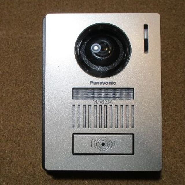 カメラ玄関子機（露出型）品番VL-V523ALの通販 by やすぼ's shop｜ラクマ
