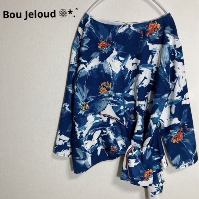Bou Jeloud(ブージュルード)のBou Jeloud カットソー ブルー 総柄 花柄 秋冬 レディースのトップス(カットソー(長袖/七分))の商品写真