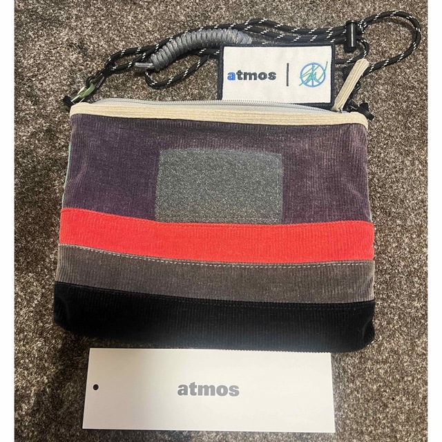 atmos(アトモス)のショーンウェザースプーン　サコッシュ メンズのバッグ(ショルダーバッグ)の商品写真