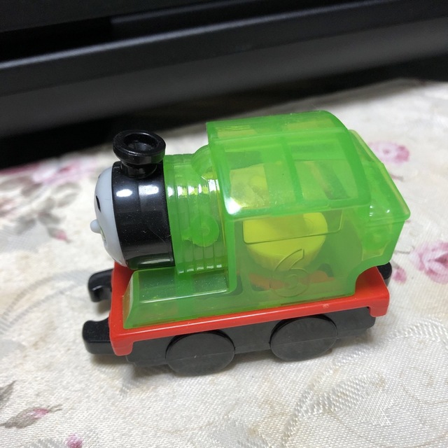 THOMAS(トーマス)のトーマス　ハッピーセット エンタメ/ホビーのおもちゃ/ぬいぐるみ(キャラクターグッズ)の商品写真