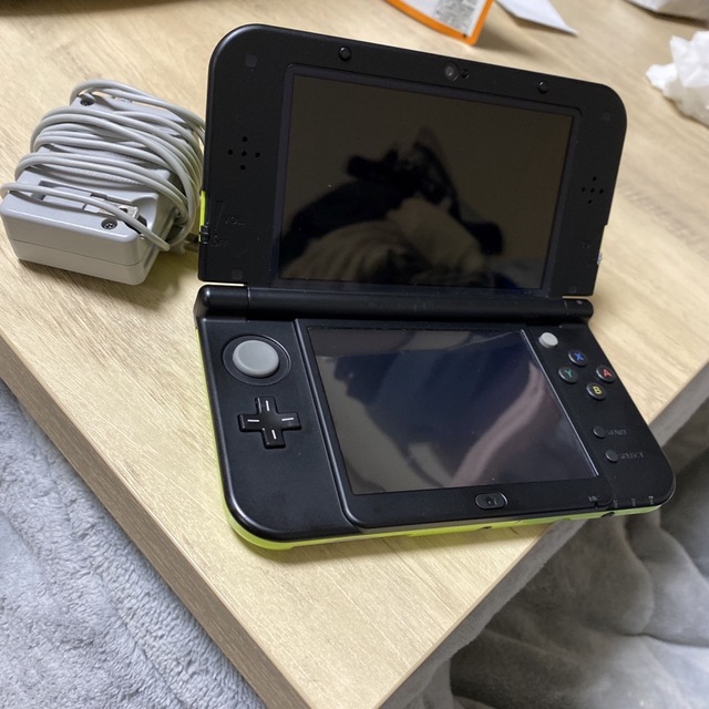 New Nintendo3DSLL green