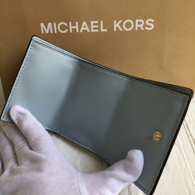 新品 マイケルコース MICHEAL KORS 三つ折り財布 シグネチャーブルー