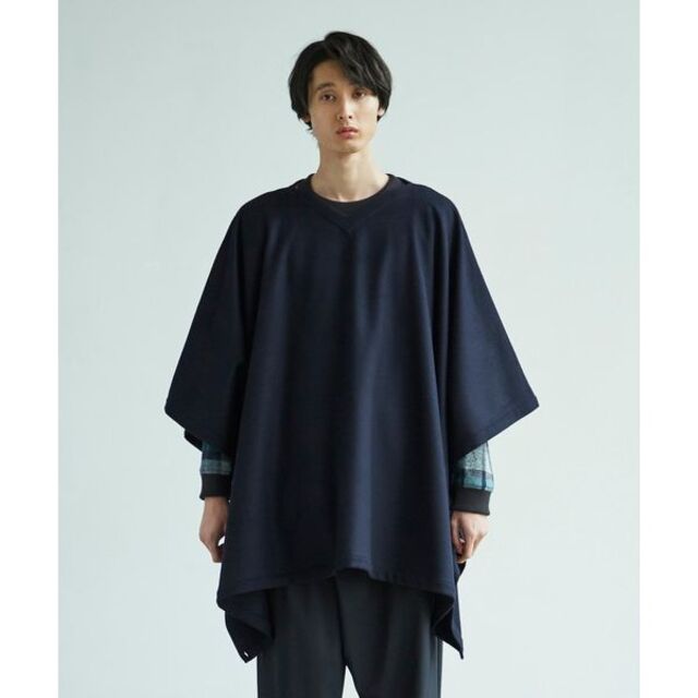 TROVE(トローヴ)のTROVE VIITTA PONCHO メンズのジャケット/アウター(ポンチョ)の商品写真