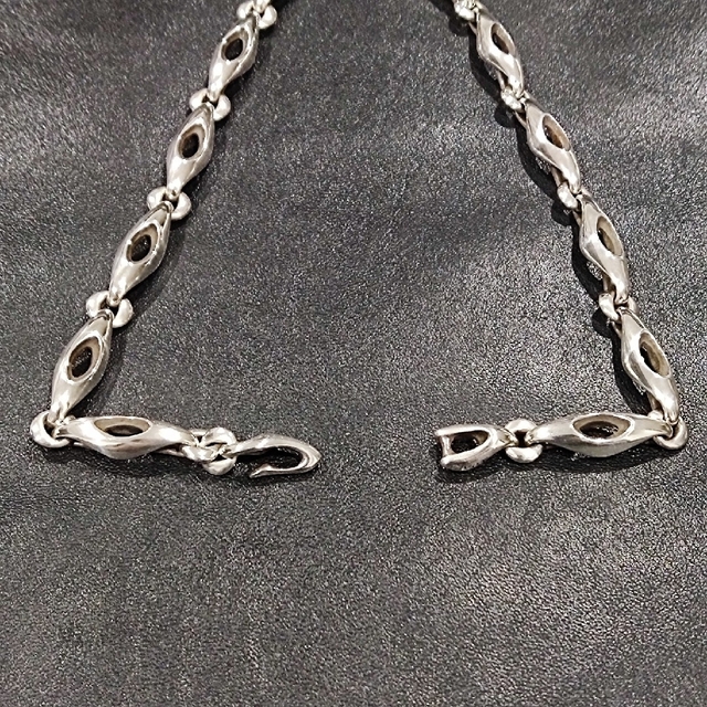 FREE STYLE オーバルリンク ブラックスター シルバーネックレス