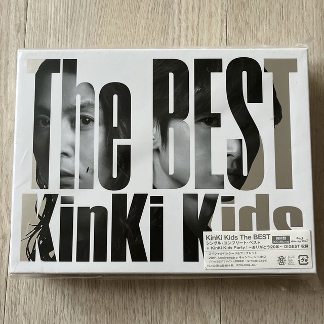 新品未開封 初回限定盤 Kinki Kids The BEST Blu−ray付