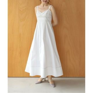 ランダ(RANDA)の【WHITE】ステッチデザインカットアウトワンピース(ロングワンピース/マキシワンピース)