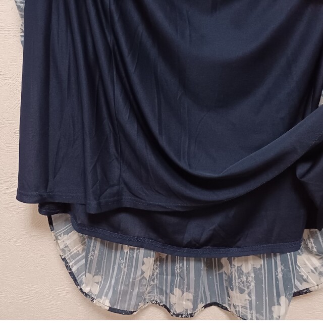 ロングスカート　紺色 レディースのスカート(ロングスカート)の商品写真