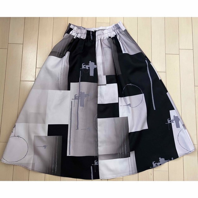 韓国ファッション ディアルスカート レディースのスカート(ひざ丈スカート)の商品写真