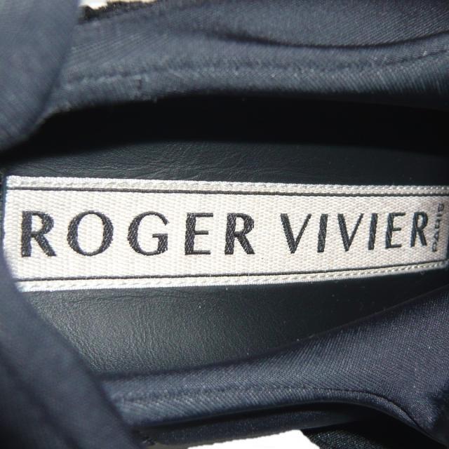 ROGER VIVIER(ロジェヴィヴィエ)のロジェヴィヴィエ スリッポン 36 1/2 - 黒 レディースの靴/シューズ(その他)の商品写真