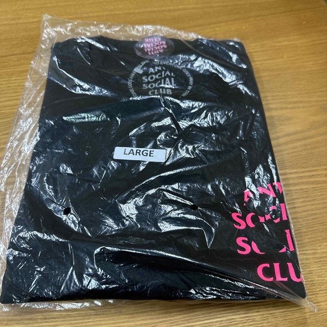 ANTI SOCIAL SOCIAL CLUB(アンチソーシャルソーシャルクラブ)のAnti Social Social Club  新品未開封 メンズのトップス(Tシャツ/カットソー(半袖/袖なし))の商品写真