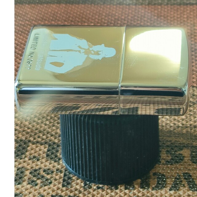 ZIPPO(ジッポー)の【たけし様専用 】 松田優作　YusakuMatsuda zippo　両面加工 メンズのファッション小物(タバコグッズ)の商品写真