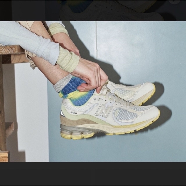 New Balance(ニューバランス)のAURALEE × New Balance 2002r "white" 24cm レディースの靴/シューズ(スニーカー)の商品写真