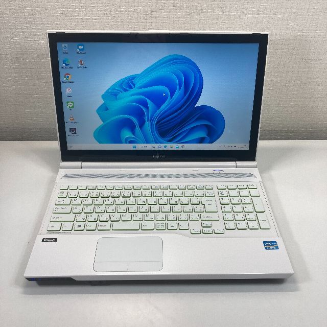 Fujitsu LIFEBOOK ノートパソコン Windows11 （J23）-