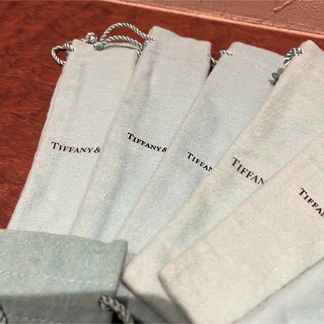 Tiffany & Co.(ティファニー)のTiffany&Co ティファニー  保存袋　アクセサリー袋　8枚set レディースのバッグ(ショップ袋)の商品写真