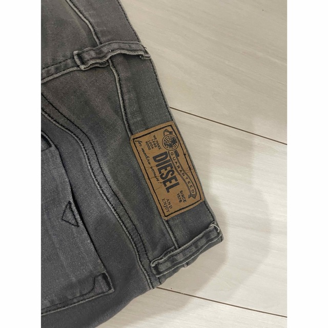 DIESEL(ディーゼル)の日本未発売☆ディーゼル　デニム　スキニー レディースのパンツ(デニム/ジーンズ)の商品写真