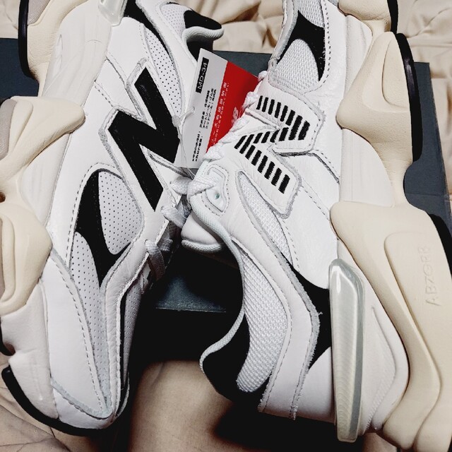 New Balance - new balance新作完売品90/60 AAB (U9060)スニーカーの