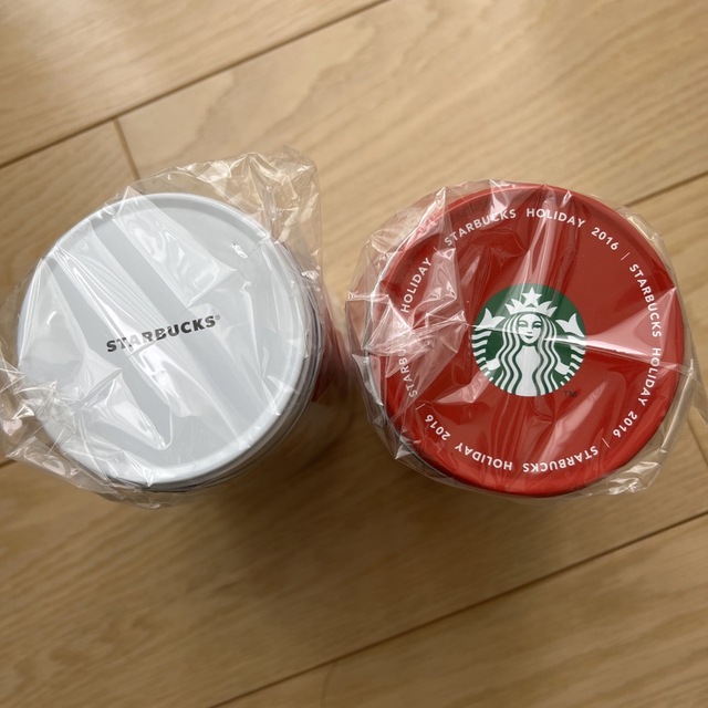 Starbucks Coffee(スターバックスコーヒー)のスターバックス　2016年ノベルティ小物入れ インテリア/住まい/日用品のインテリア小物(小物入れ)の商品写真