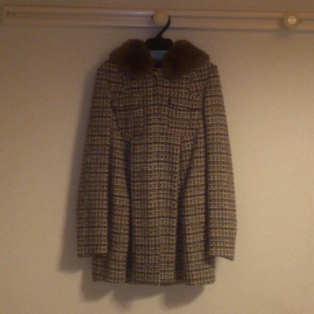 GREED  ファーフードツイードコート レディースのジャケット/アウター(毛皮/ファーコート)の商品写真