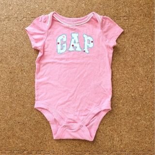 ベビーギャップ(babyGAP)のGAP⭐ピンクのロンパース⭐6-12months(ロンパース)