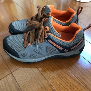 ＭＥＲＲＥＬＬ　23.5cm ブラック　スニーカー