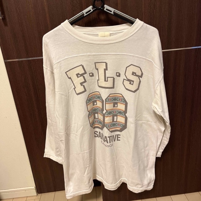 BEAMS(ビームス)のfLAnSisCA  フランシスカ　tシャツ メンズのトップス(Tシャツ/カットソー(半袖/袖なし))の商品写真