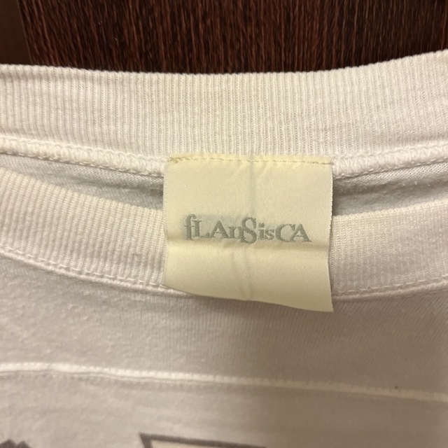 BEAMS(ビームス)のfLAnSisCA  フランシスカ　tシャツ メンズのトップス(Tシャツ/カットソー(半袖/袖なし))の商品写真