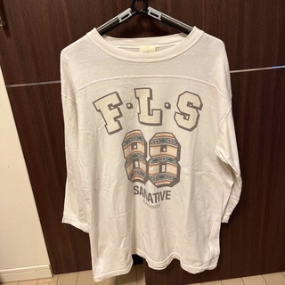 ビームス(BEAMS)のfLAnSisCA  フランシスカ　tシャツ(Tシャツ/カットソー(半袖/袖なし))